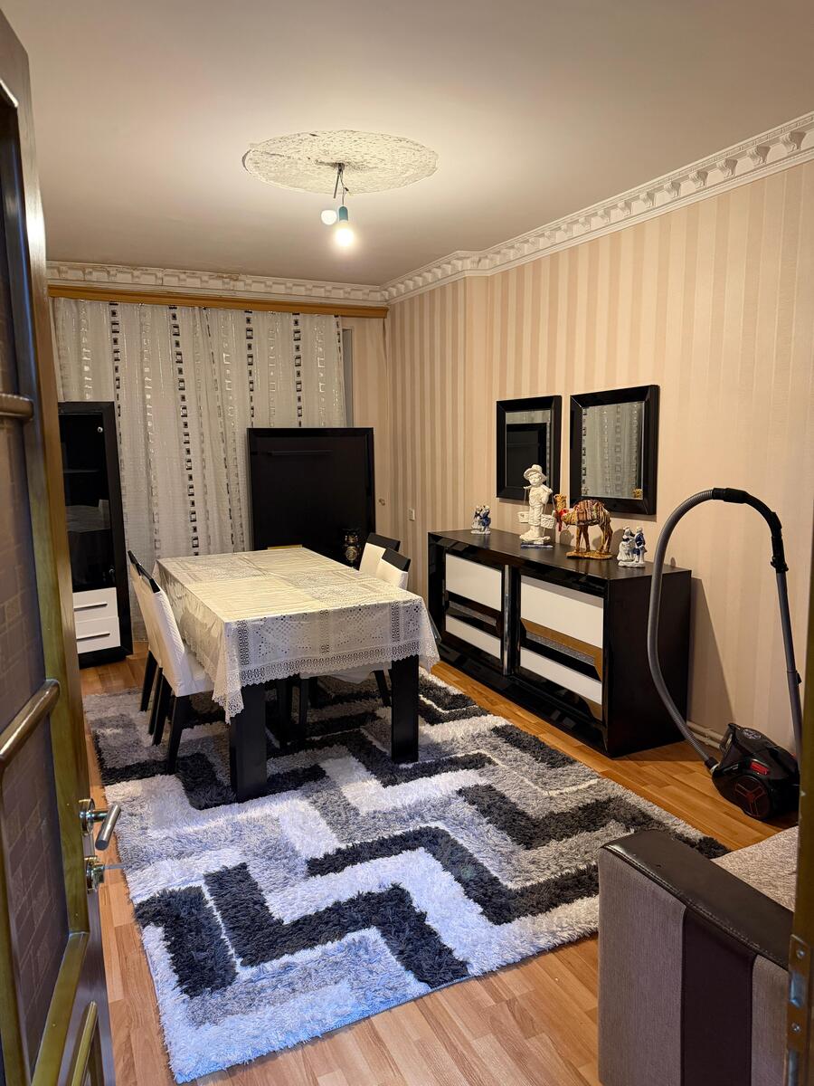 Satılır 4 otaqlı köhnə tikili 100 m² — Mənzil, Bakı (4)