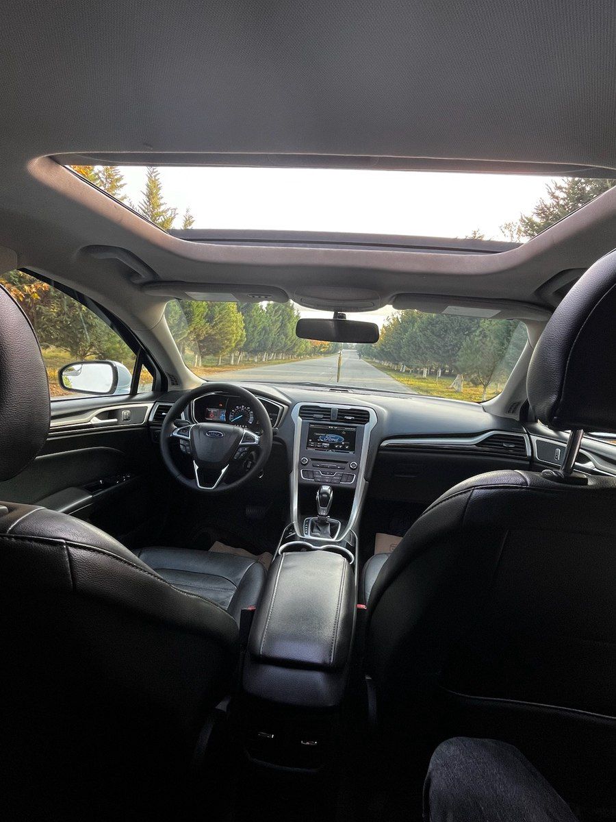 "Ford Fusion, 2016 il" icarəsi — Avtomobil icarəsi, Bakı (2)