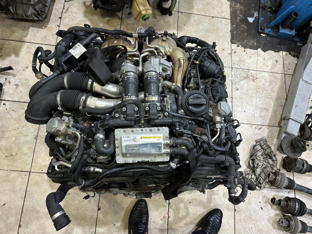 "Audi A8 4.0 2015" ehtiyat hissələri — Ehtiyat hissələri və aksesuarlar, Bakı (7)