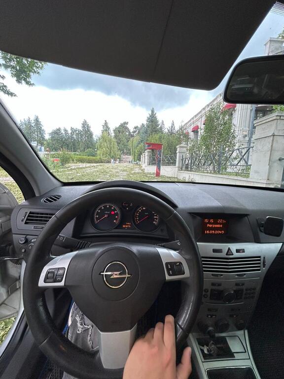 Opel Astra, 1.4 L, 2010 il, 210 528 km — Avtomobillər, Bakı (12)