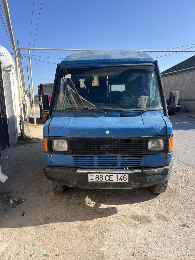 Mercedes 208 D, 2.3 L, 1992 il, 794 600 km — Avtobus, Bakı