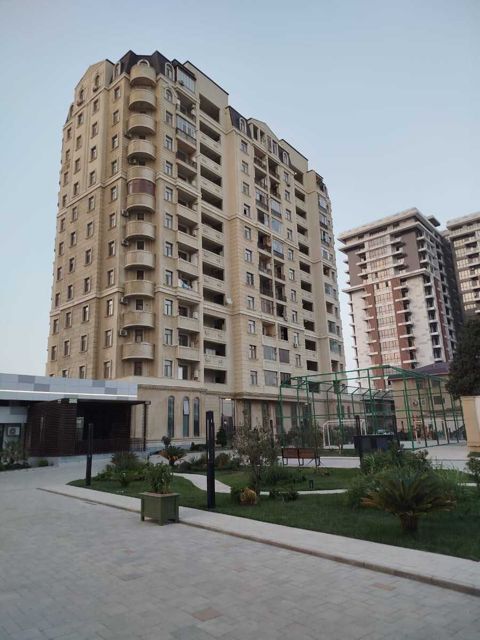 Satılır 3 otaqlı yeni tikili 61 m² — Bakı