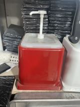 Sıxma pompalı sous dispenseri - İstifadə sahəsi: restoran, kafe — Seyyaf