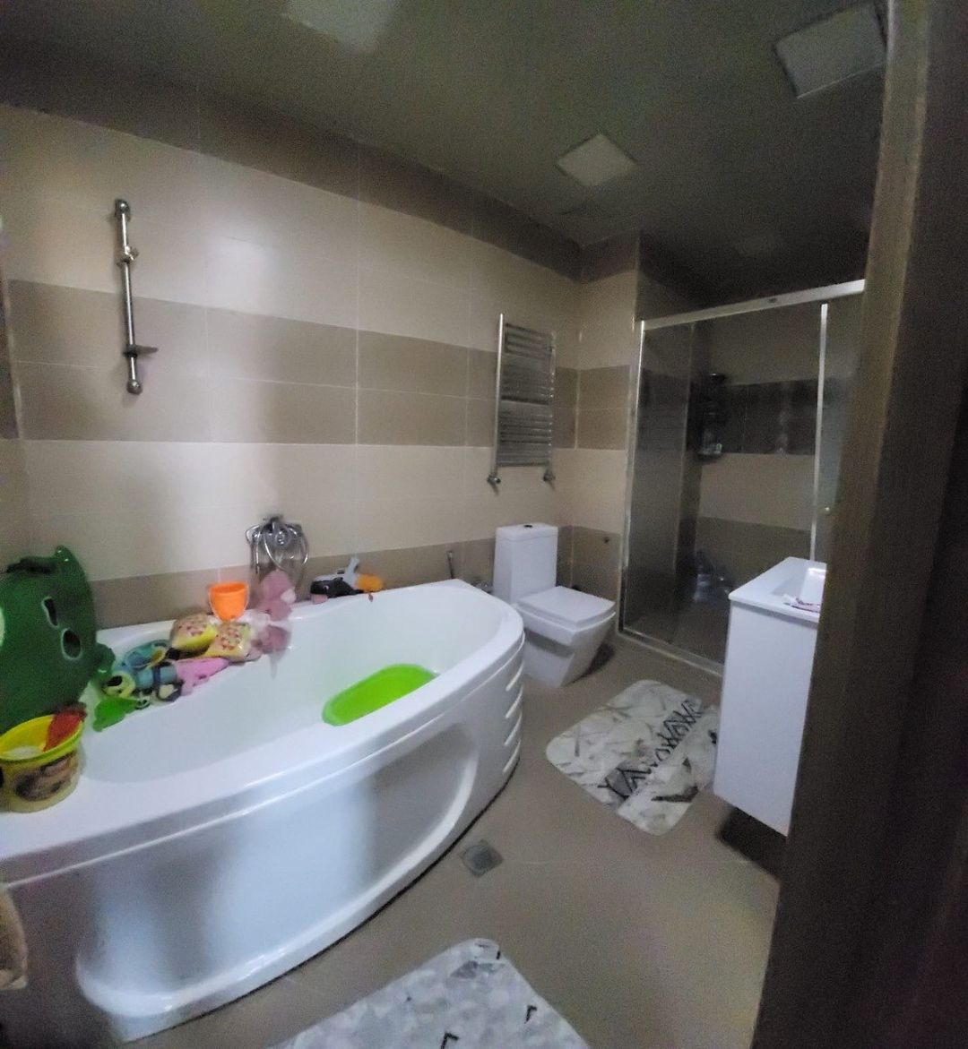 Satılır 3 otaqlı yeni tikili 130 m² — Mənzil, Bakı (8)
