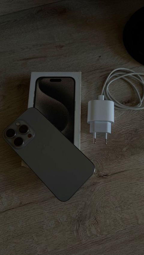Apple iPhone 15 Pro Natural Titanium 128GB/8GB — Bakı