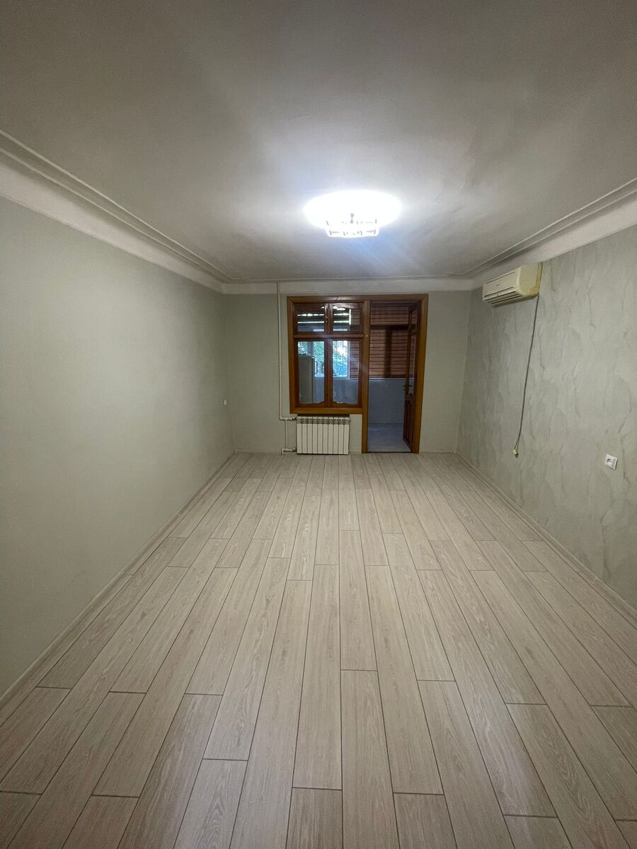 Satılır 3 otaqlı köhnə tikili 70 m² — Mənzil, Bakı