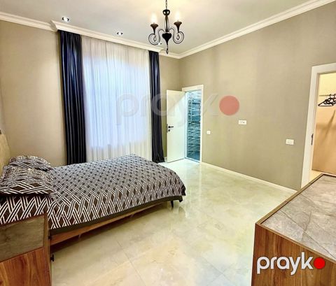 İcarəyə verilir 4 otaqlı həyət evi/bağ evi 180 m²