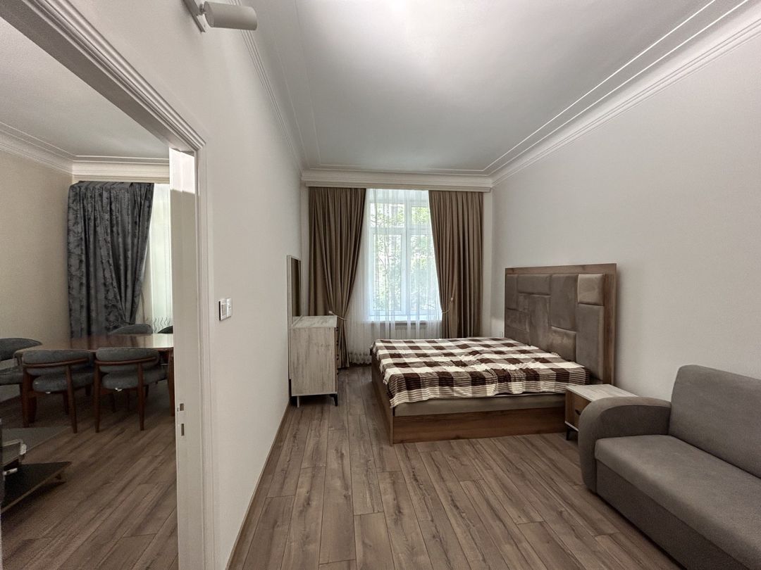 İcarəyə verilir 4 otaqlı köhnə tikili 100 m² — Mənzil, Bakı (9)