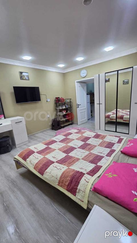 İcarəyə verilir 1 otaqlı köhnə tikili 31 m²