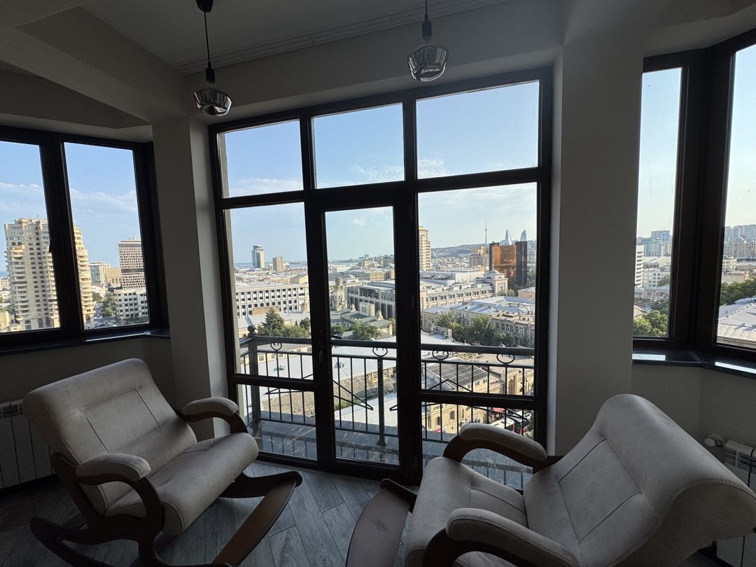 İcarəyə verilir 3 otaqlı yeni tikili 135 m² — Mənzil, Bakı (7)
