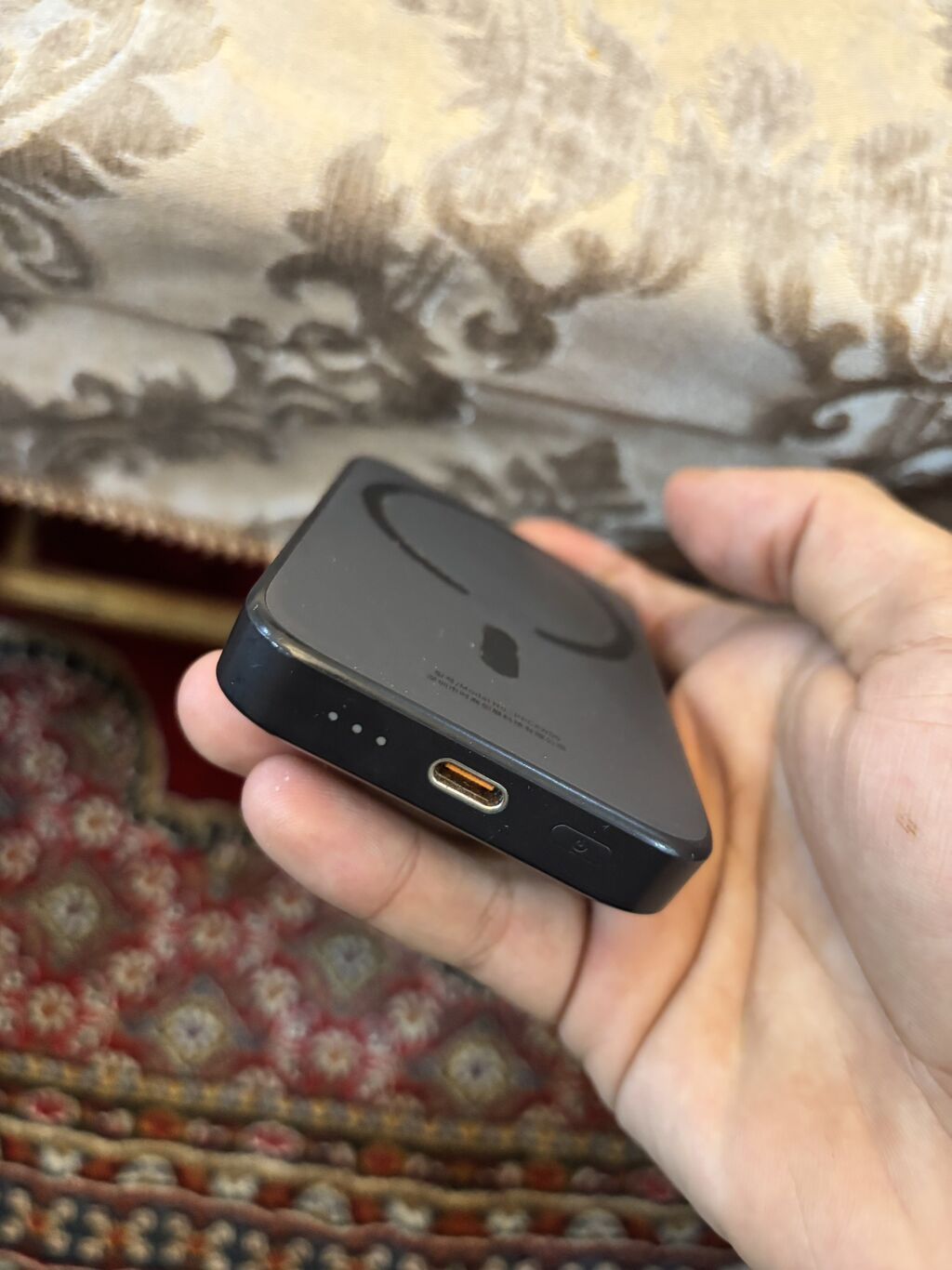 Power bank temiz vezyetde biraz endirim ederem cuzi — Powerbank-lər, Bakı (3)