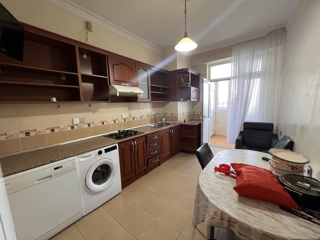 İcarəyə verilir 3 otaqlı yeni tikili 90 m² — Mənzil, Bakı (8)