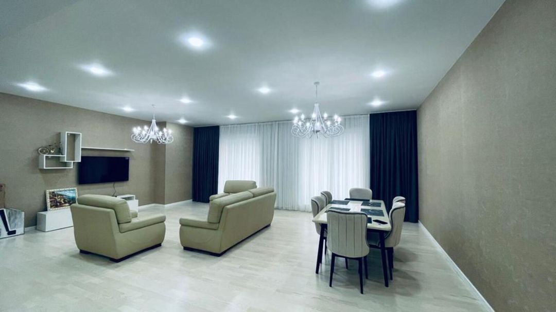 İcarəyə verilir 3 otaqlı yeni tikili 200 m² — Mənzil, Bakı (4)