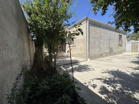 Satılır 4 otaqlı həyət evi/bağ evi 150 m² — Bakı