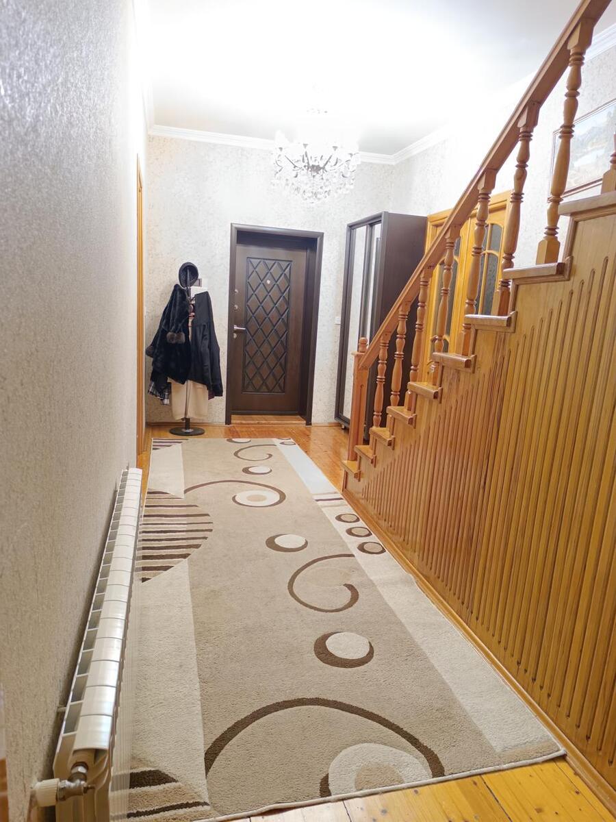 Satılır 8 otaqlı həyət evi/bağ evi 390 m² — Ev, villa, Bakı (4)