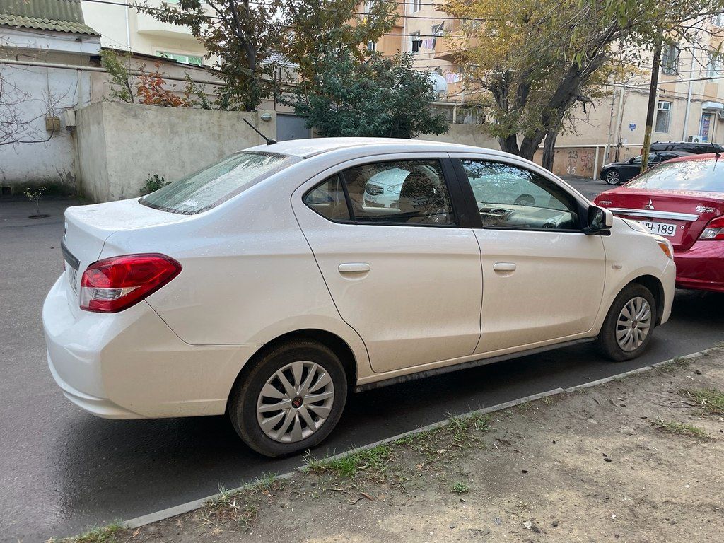 Avtomobil icarəsi — Avtomobil icarəsi, Bakı (4)