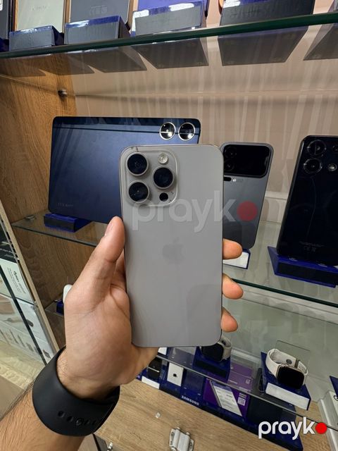 Apple iPhone 15 Pro Max Natural Titanium 256GB/8GB