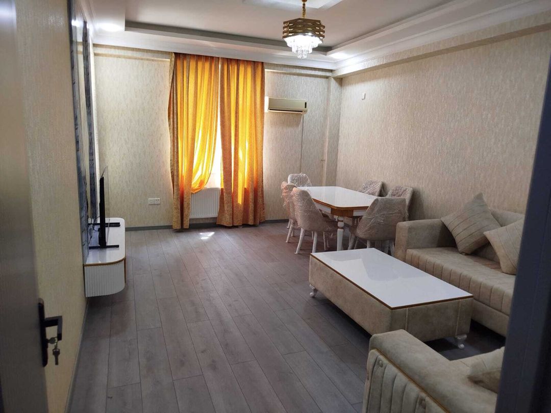 İcarəyə verilir 3 otaqlı köhnə tikili 90 m² — Mənzil, Bakı (2)