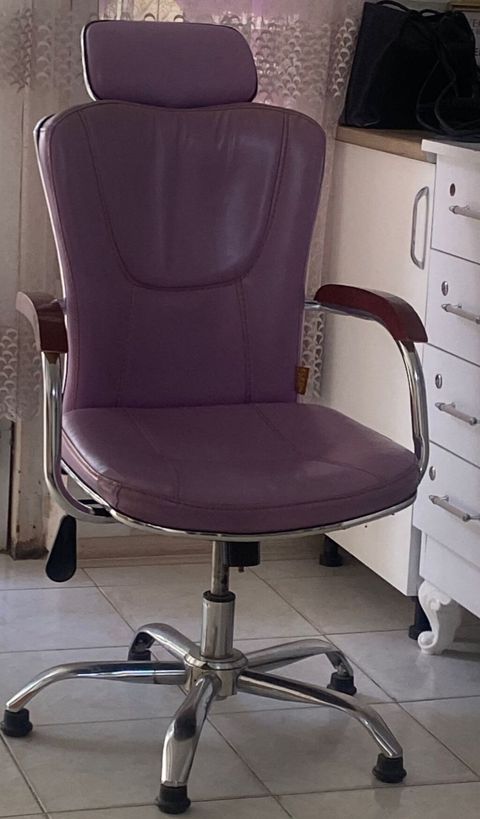 BXanım Salon kreslosu qalxib enmir Qiymət 50 azn Unvan Sumqayıt — Digah