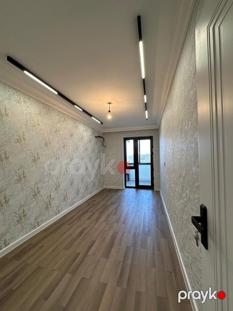 Satılır 3 otaqlı köhnə tikili 70 m²