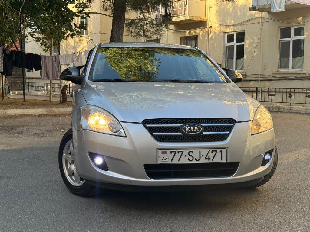 Kia Ceed, 1.4 L, 2007 il, 340 000 km — Avtomobillər, Bakı (10)