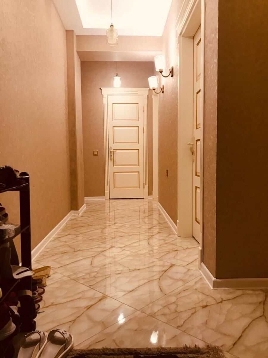 Satılır 3 otaqlı yeni tikili 121 m² — Mənzil, Bakı (2)