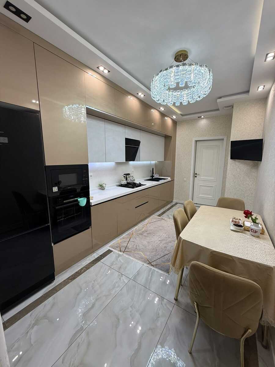 İcarəyə verilir 4 otaqlı yeni tikili 130 m² — Mənzil, Bakı (9)