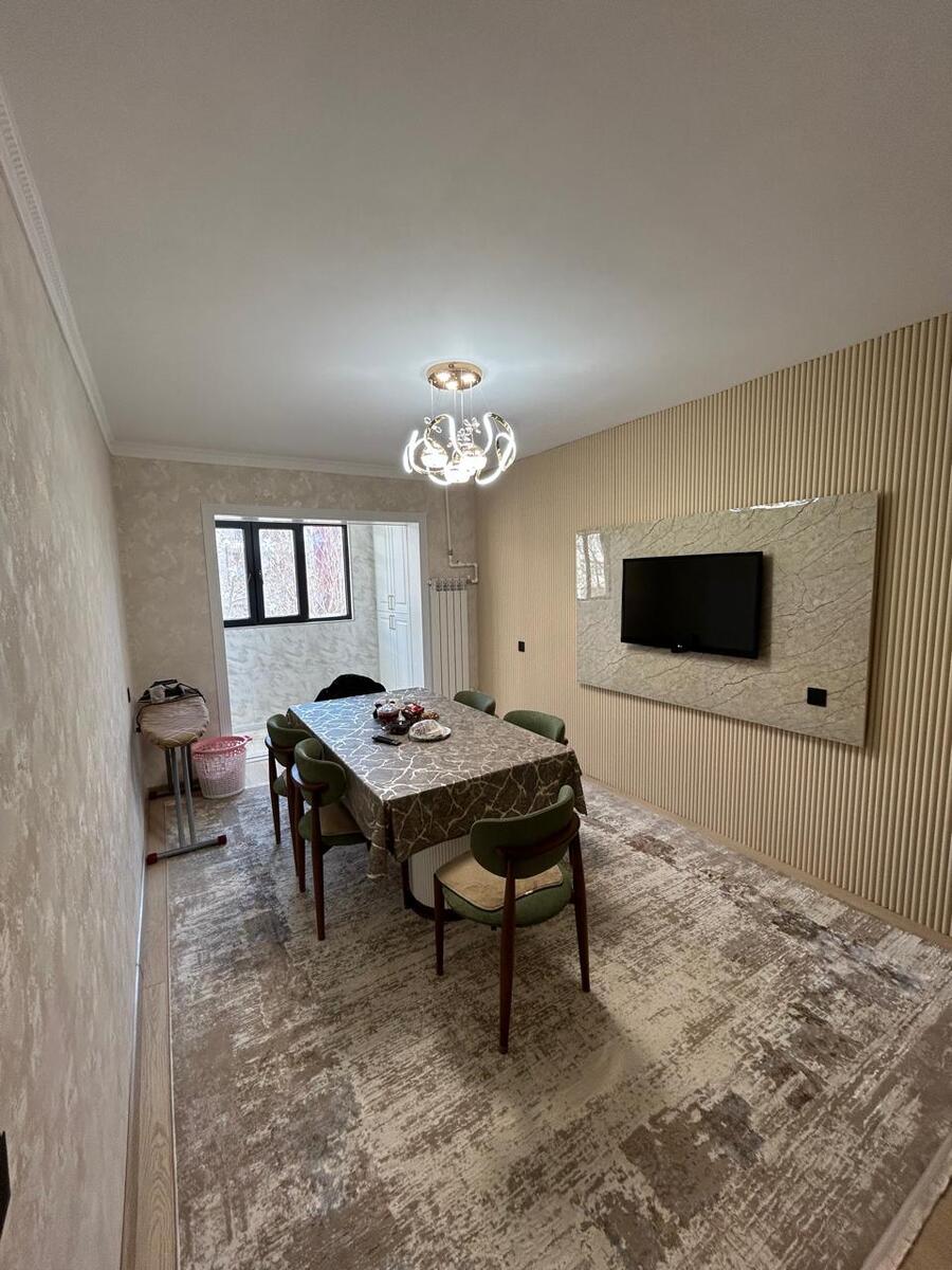 Satılır 4 otaqlı köhnə tikili 100 m² — Mənzil, Bakı (2)
