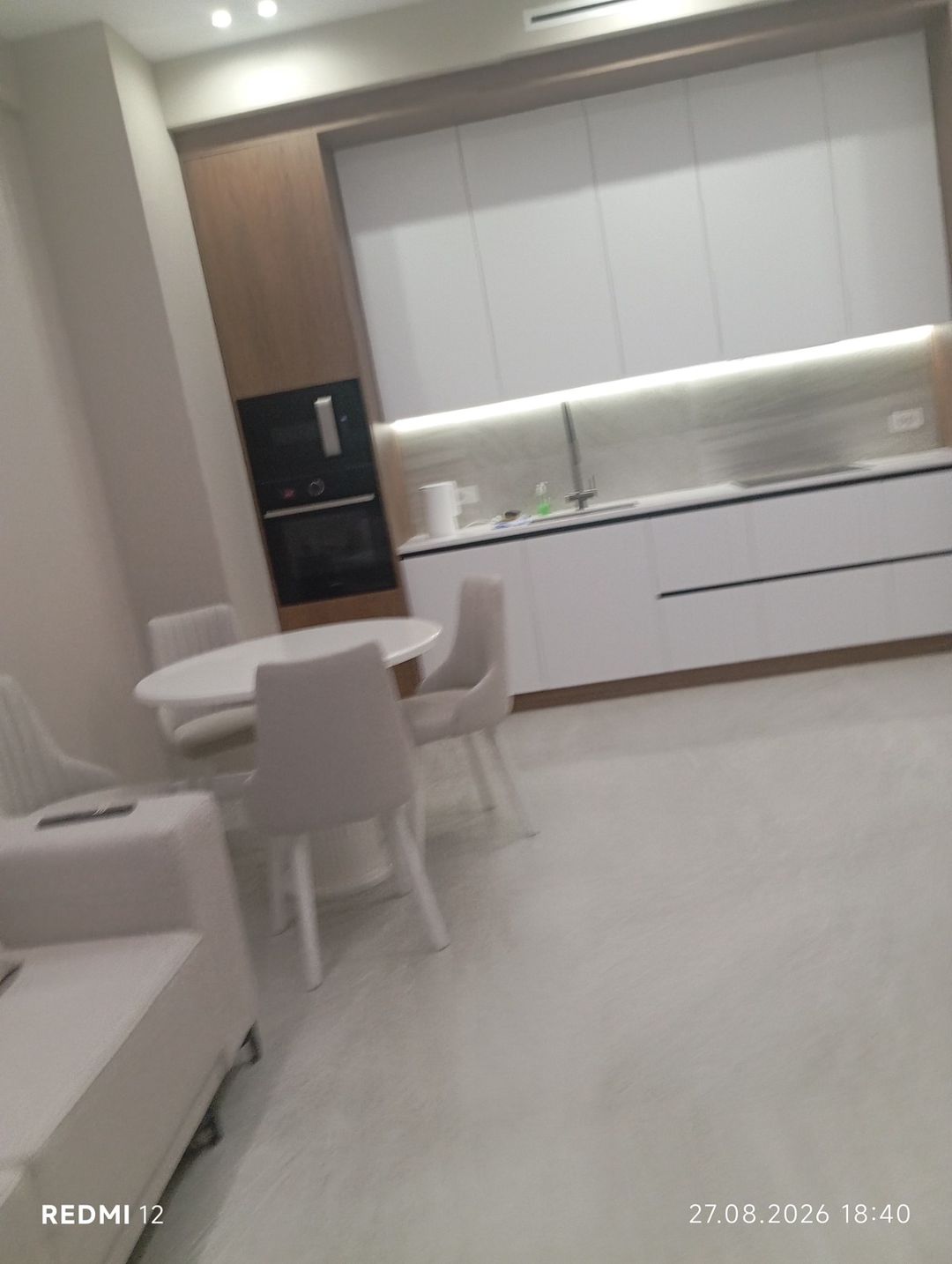 İcarəyə verilir 3 otaqlı yeni tikili 110 m² — Mənzil, Bakı (8)