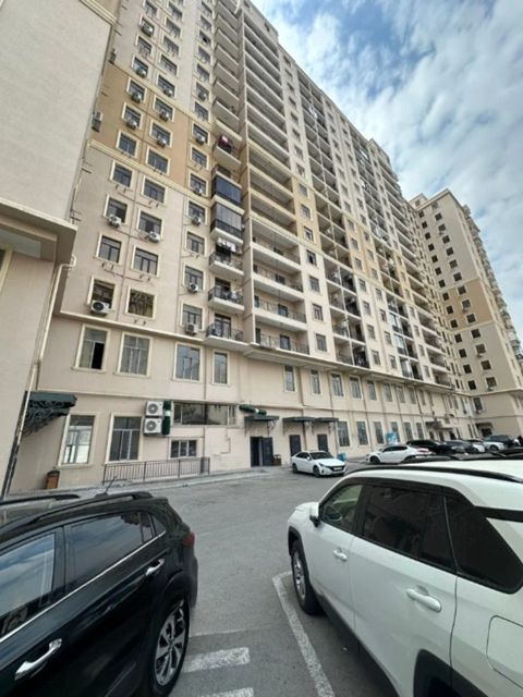 Satılır 3 otaqlı yeni tikili 137 m² — Bakı