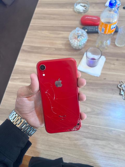 Apple iPhone XR Red 128GB/3GB — Bakı