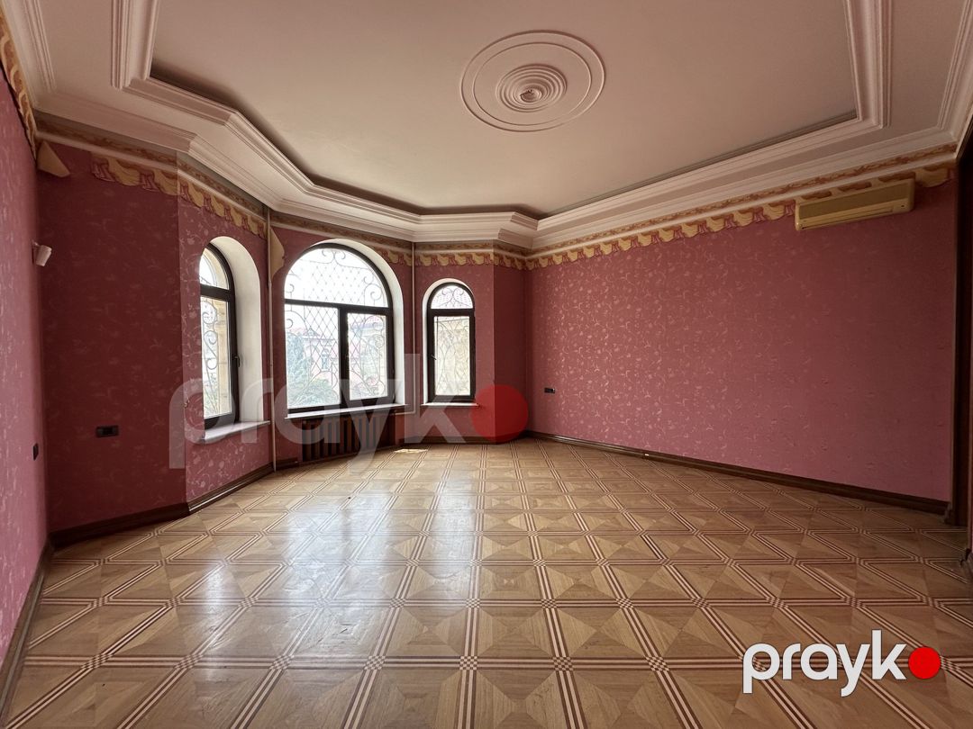Satılır 7 otaqlı həyət evi/bağ evi 600 m² — Ev, villa, Bakı (8)