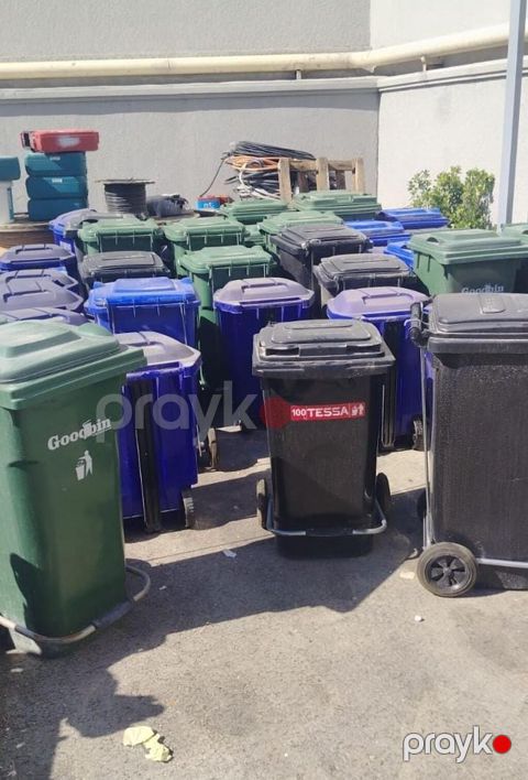 Məhsul: Təkərli zibil qabları (çox sayda) Təsvir: - Həcm: Böyük — Bakı