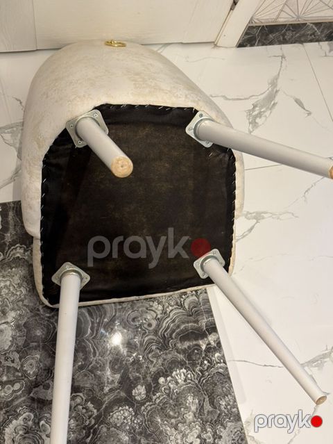 Real aliciya endirim olacaq 3ededdir Mebel: Yumşaq oturacaqlı — Bakı