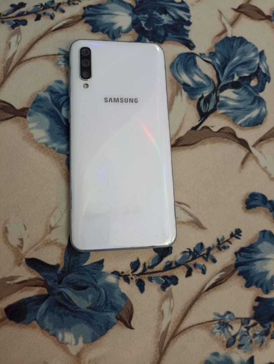 Samsung Galaxy A50 White 64GB/4GB — Smartfonlar, Bakı (2)
