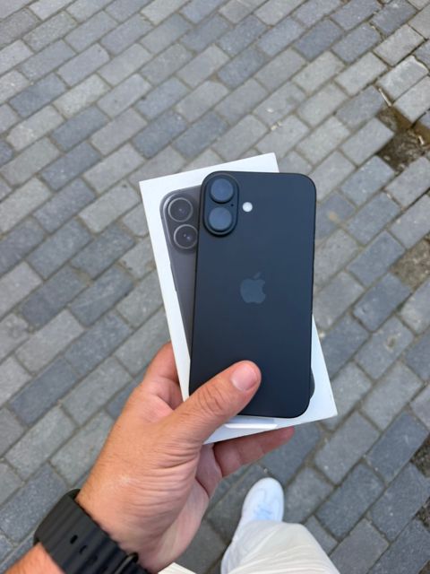 Apple iPhone 16 Black 128GB/8GB — Bakı