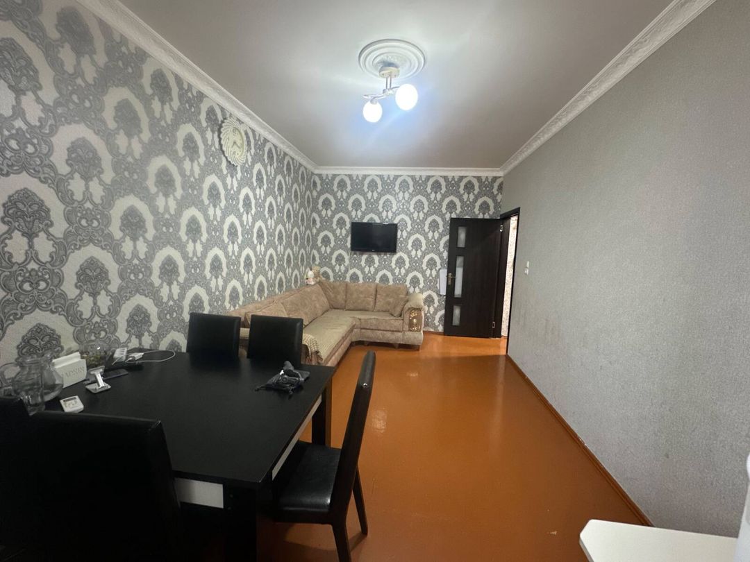 Satılır 2 otaqlı köhnə tikili 45 m² — Mənzil, Bakı (2)