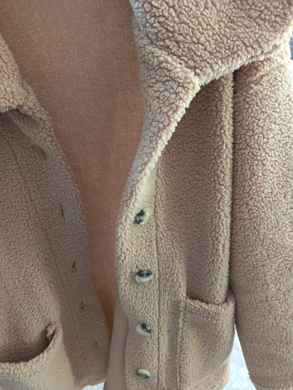 Qişliq peluş geyim.trendyoldan almisam 1,2 defe geyinmisem.cox — Jaketlər, Mingəçevir (3)