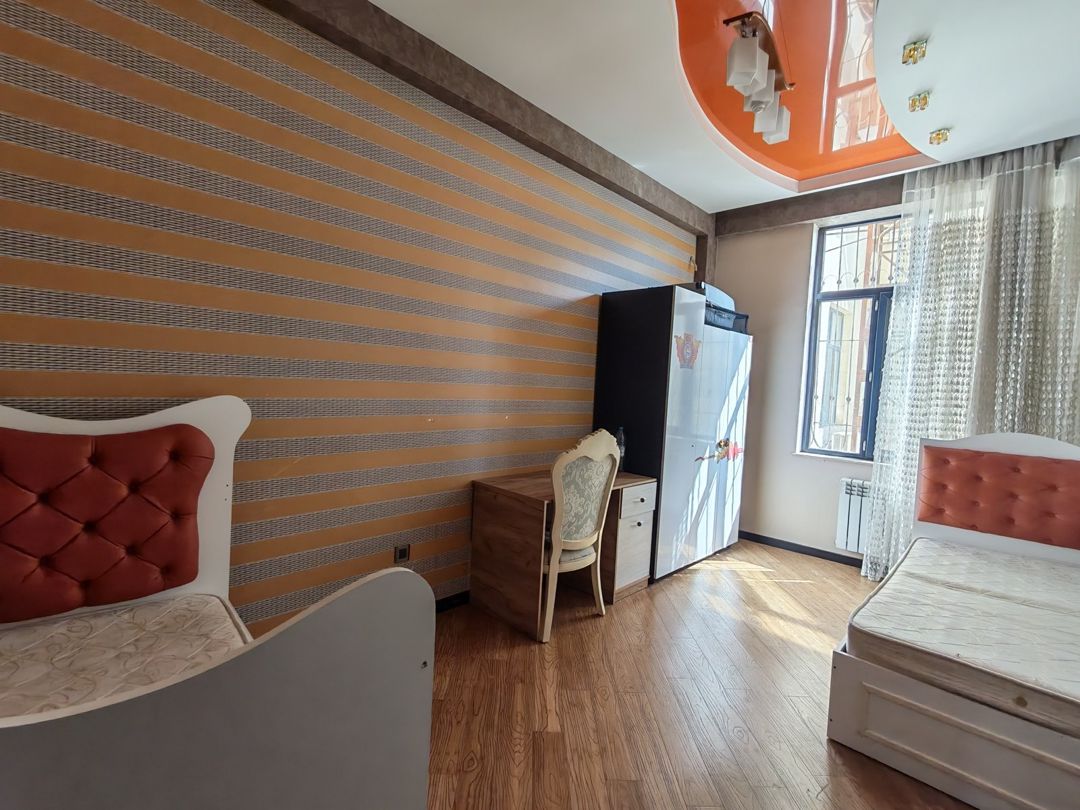 İcarəyə verilir 4 otaqlı yeni tikili 150 m² — Mənzil, Bakı (11)