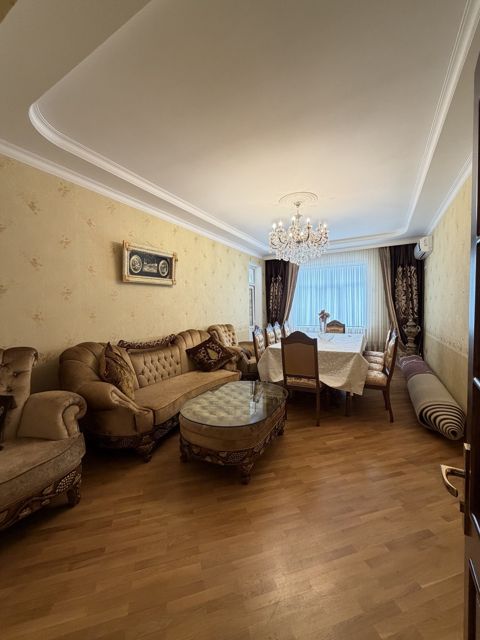 Satılır 3 otaqlı yeni tikili 136 m² — Bakı
