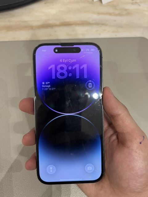 IPhone 14 Pro, Deep Purple — Digah