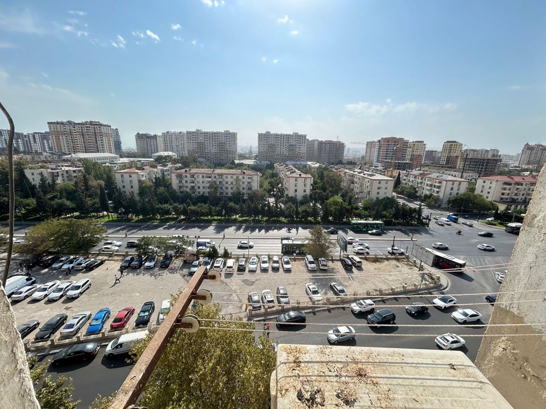 Satılır 3 otaqlı köhnə tikili 60 m² — Mənzil, Bakı (2)