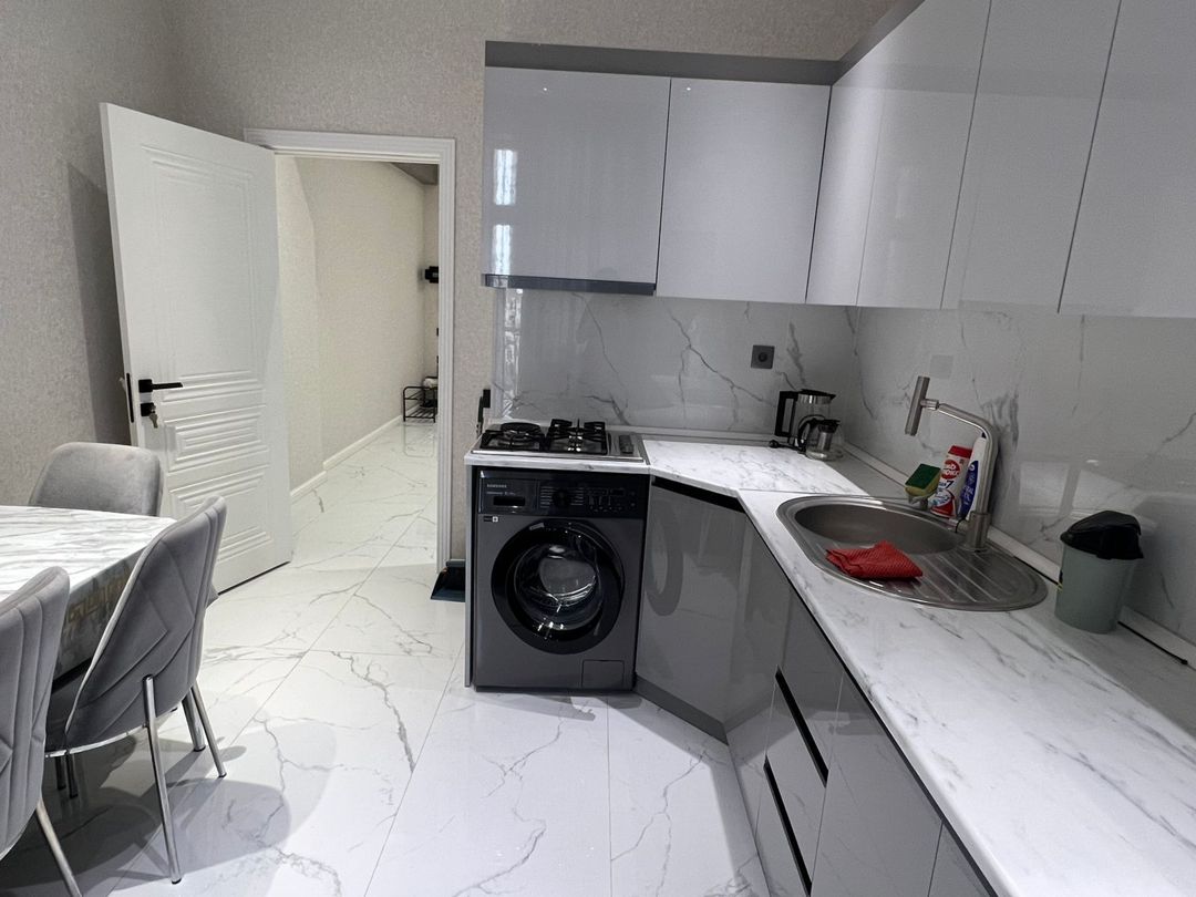 İcarəyə verilir 2 otaqlı yeni tikili 80 m² — Mənzil, Bakı (3)