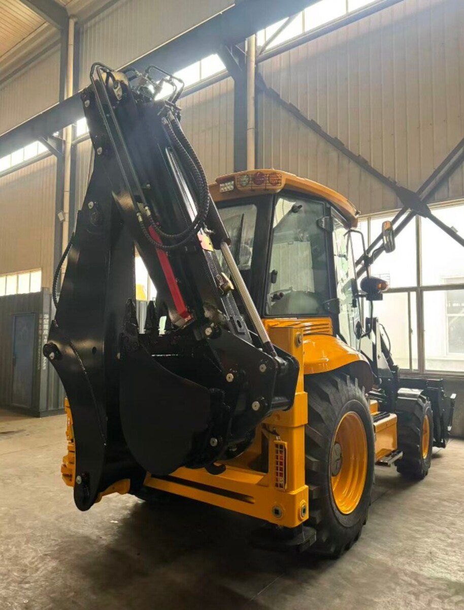 Ekskavator yükləyici Maxbull MBL388T, 2025 il — İnşaat texnikası, Bakı (4)