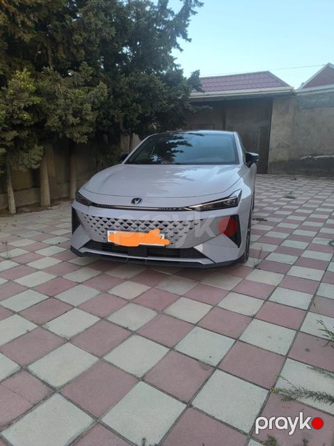 Changan Uni-V iDD, 1.5 L, 18.4 kWh, 2024 il, 29 000 km