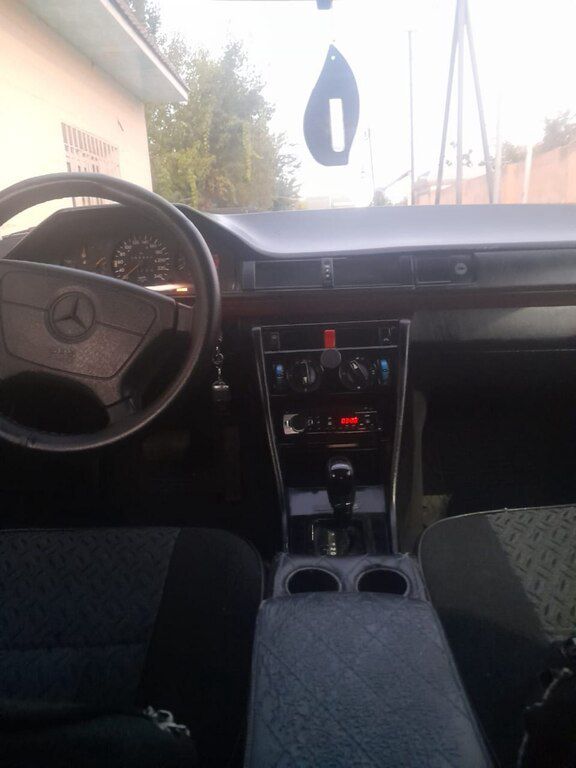 Mercedes 220 E, 2.2 L, 1993 il, 876 464 km — Avtomobillər, Ağcabədi (11)