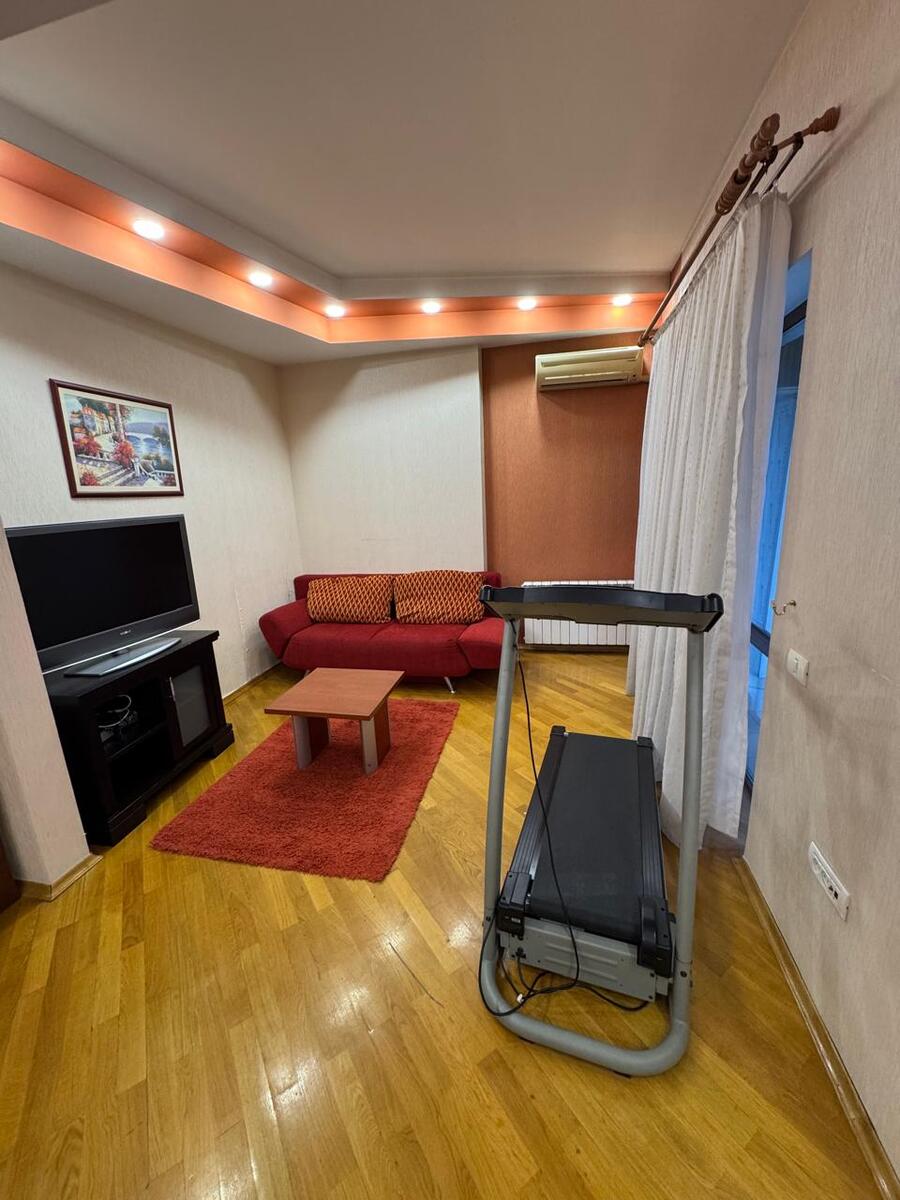İcarəyə verilir 3 otaqlı yeni tikili 150 m² — Mənzil, Bakı (11)