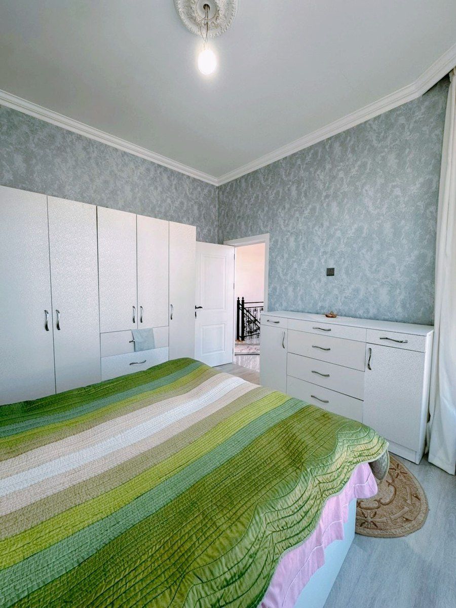 Satılır 4 otaqlı həyət evi/bağ evi 190 m² — Ev, villa, Bakı (2)