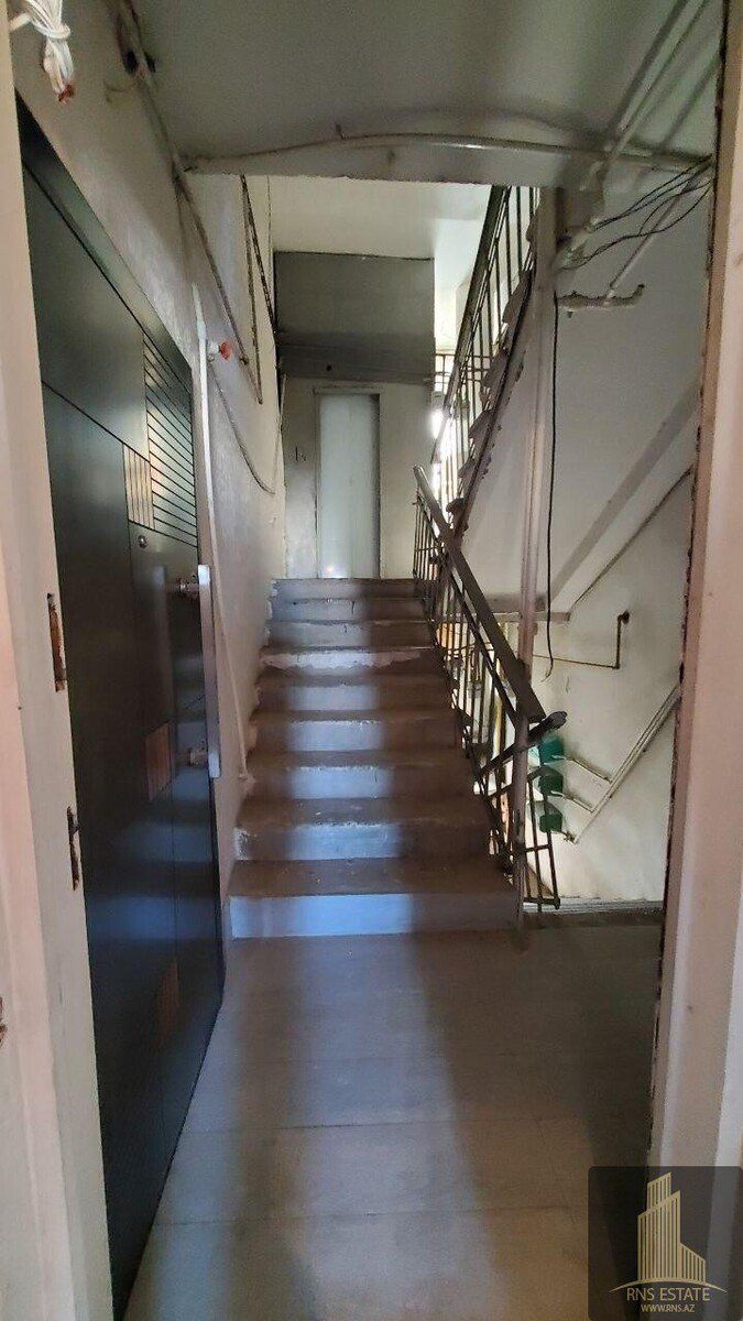 Satılır 2 otaqlı köhnə tikili 47 m² — Mənzil, Bakı (2)