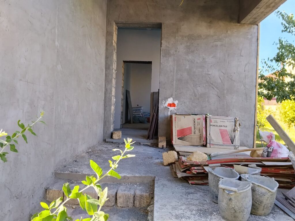Salam aleykum. Saray qəsəbəsi. çıxarışlı 3 sotun içində 2 mərtəbəli — Ev, villa, Bakı (6)